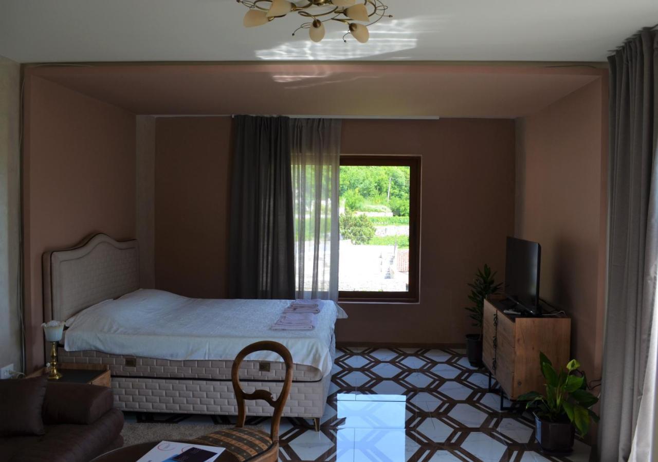 Markovic Winery And Estate Apartments 센틴제 외부 사진